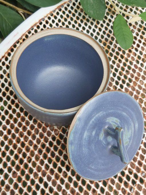 Boîte céramique bleue en grès