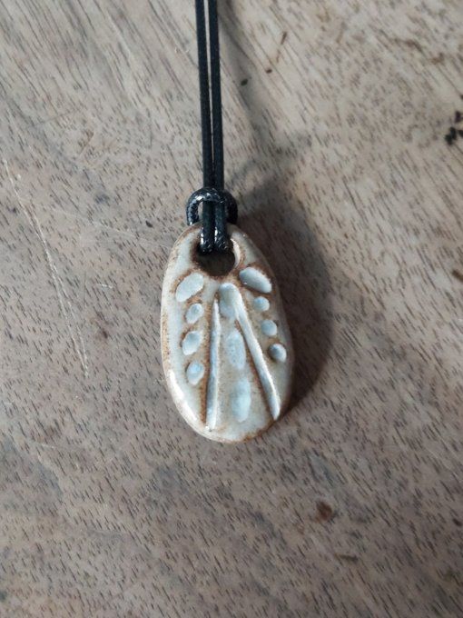Pendentif caramel et blanc 