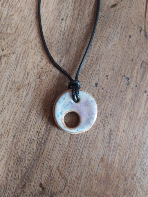 Pendentif rond en céramique