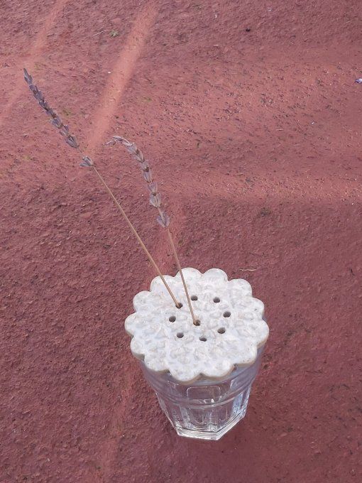 Support de fleurs Blanc nacré