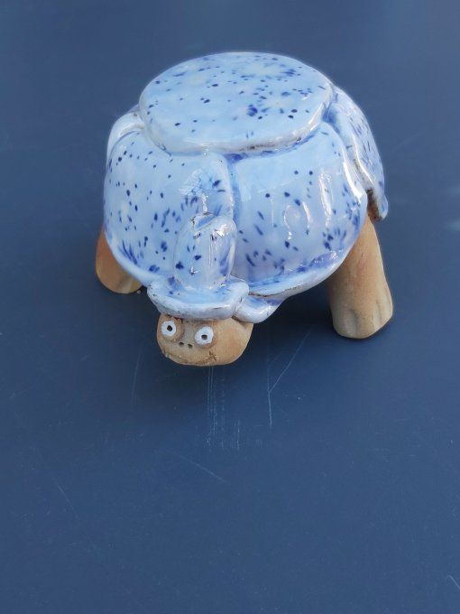 Tortue décorative mauve/violette